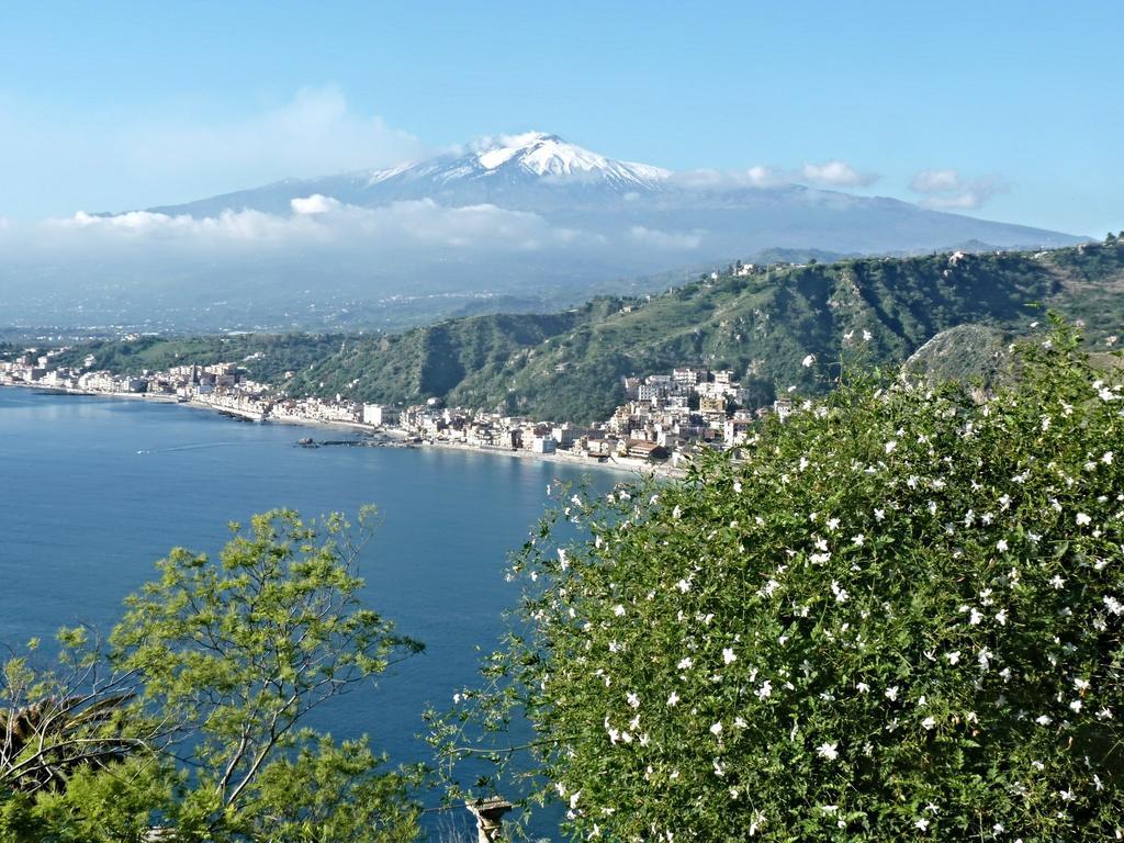 Holidaysora Taormina - Il Giardino Di Graziella Εξωτερικό φωτογραφία