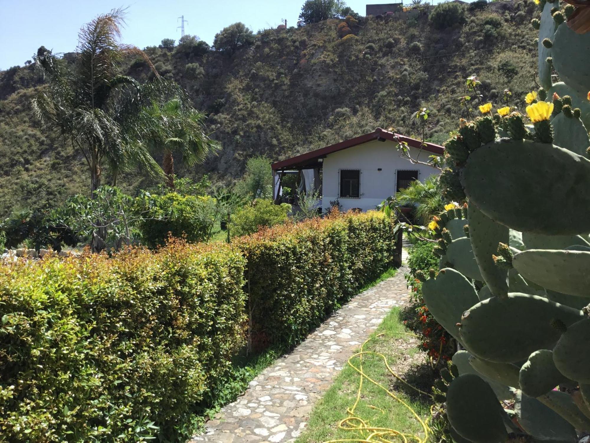 Holidaysora Taormina - Il Giardino Di Graziella Εξωτερικό φωτογραφία